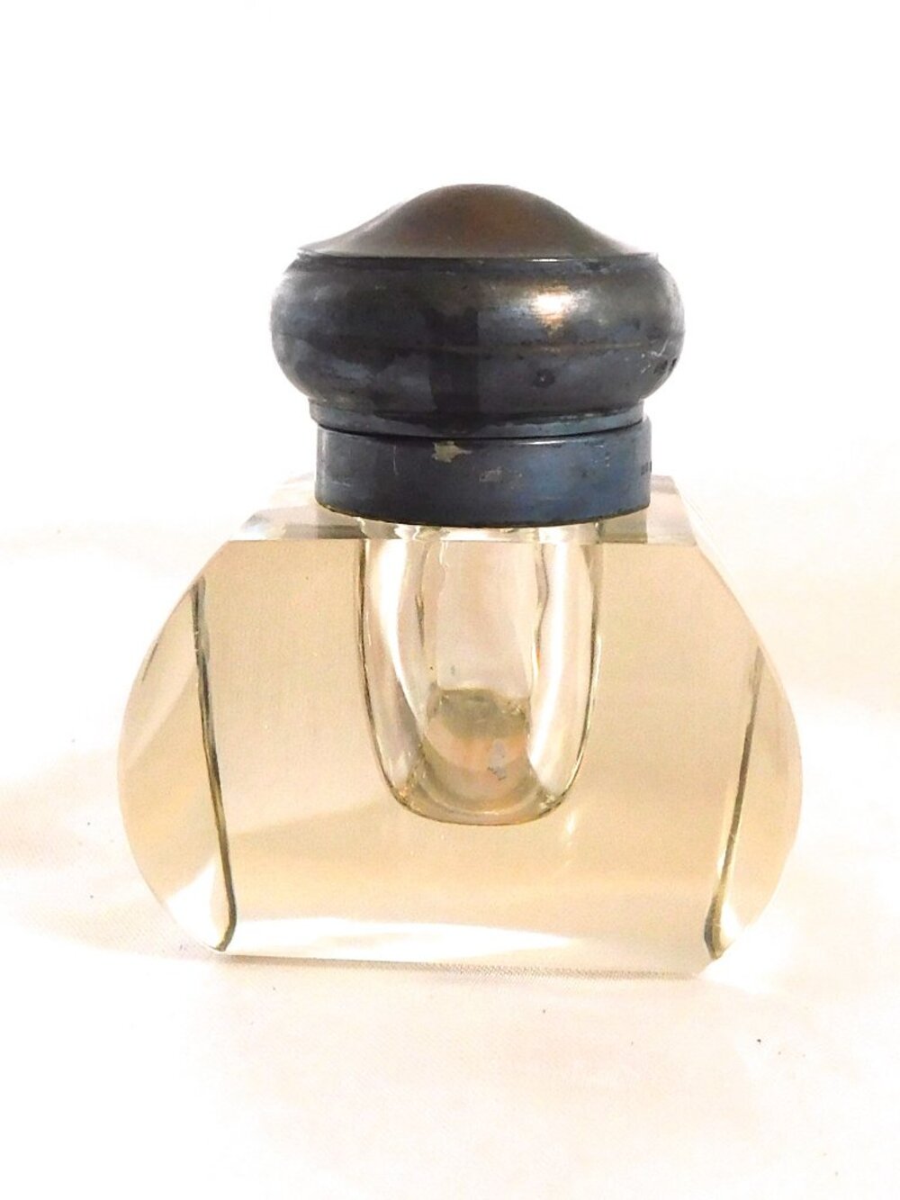 Cut Crystal Inkwell with Hinged Lid # 25811